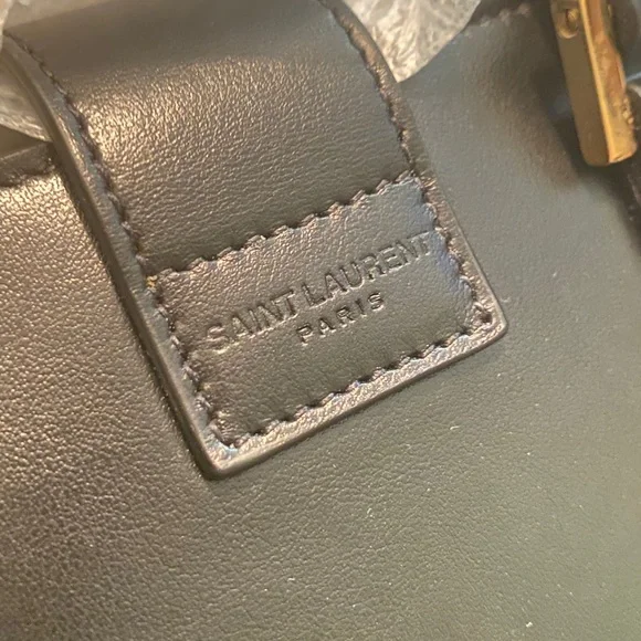 Saint Laurent crossbody logo bag - Picture 6 of 14